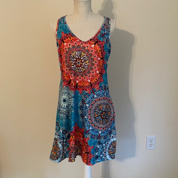 Dress - Picture 1 of 2